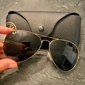Ray-ban Black and gold aviators